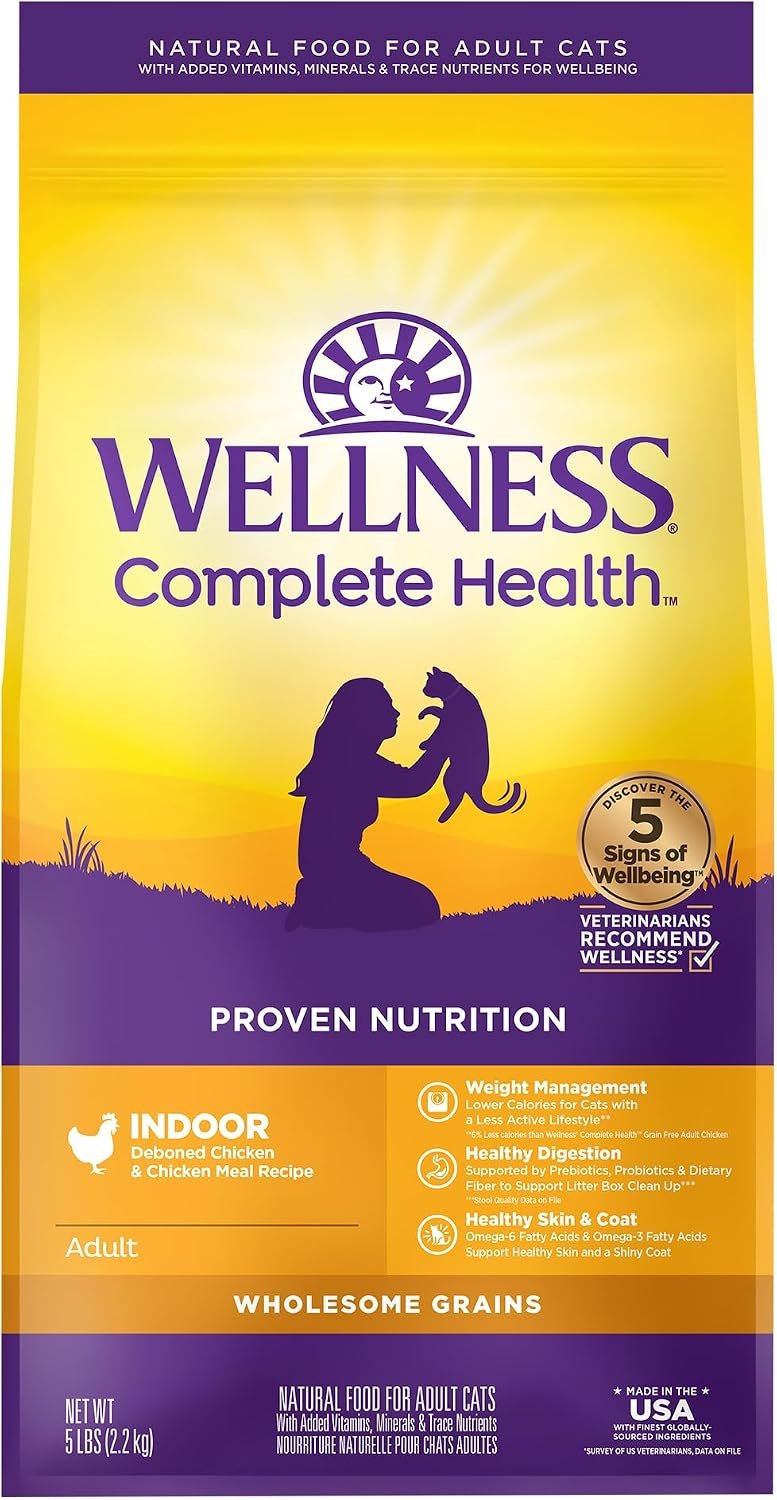 Wellness Complete Health Adult Dry Cat Food for Indoor Cats, Natural, Wholesome Grains Kibble, Chicken Recipe, 5 lb Bag